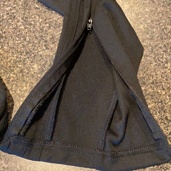 Adidas Sweatpants - Picture 3 of 7